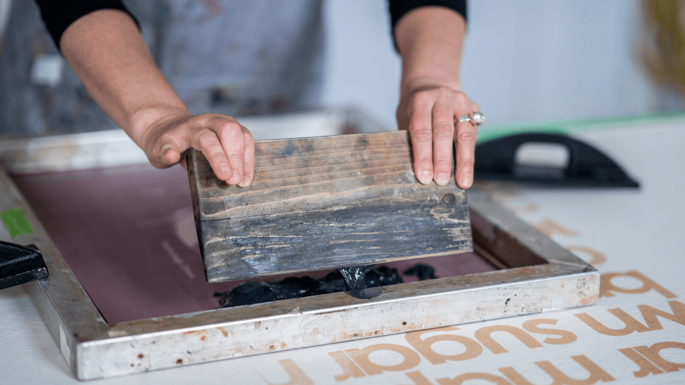 What is screen printing? - Hoesh International Ltd