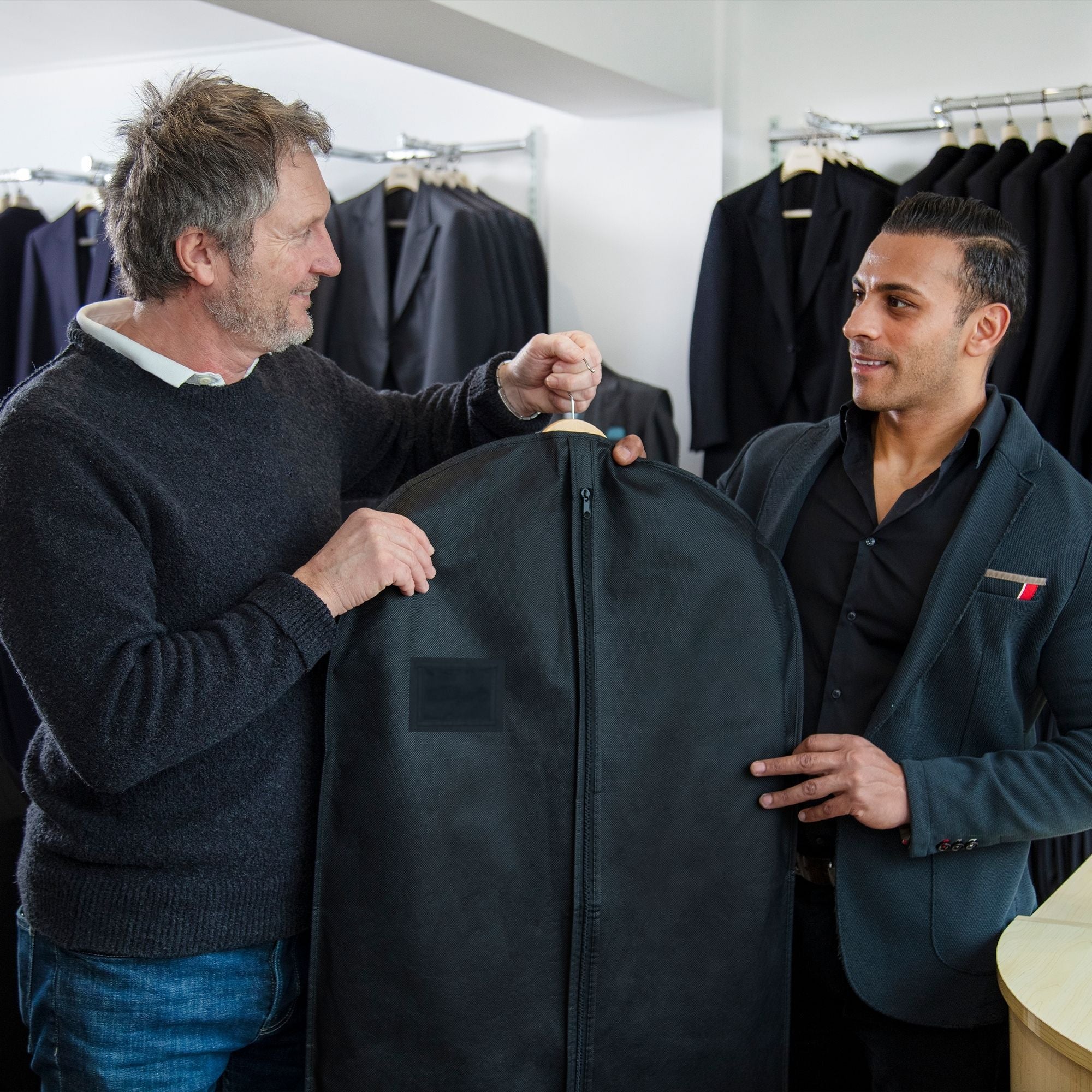 Eco-Friendly Suit Cover 40" & 54" | Sustainable Garment Bag for Men's Suits, Shirts & Formal Wear | Durable, Breathable Protection | Recycled Materials